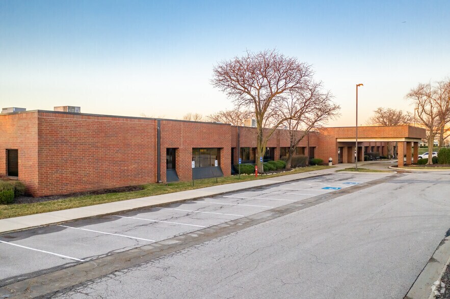 More Photos Of 14425 College Blvd, Lenexa Office For Lease