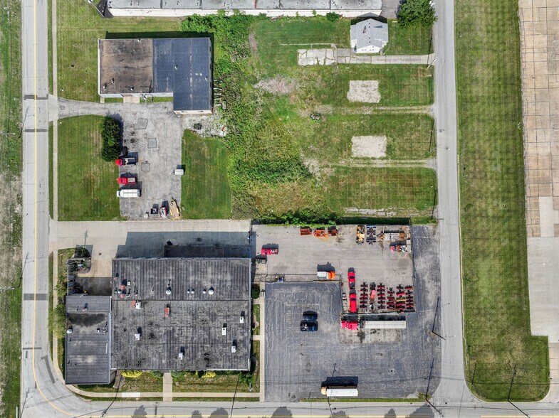 More Photos Of 3950 Ben Hur Ave, Willoughby Manufacturing For Sale