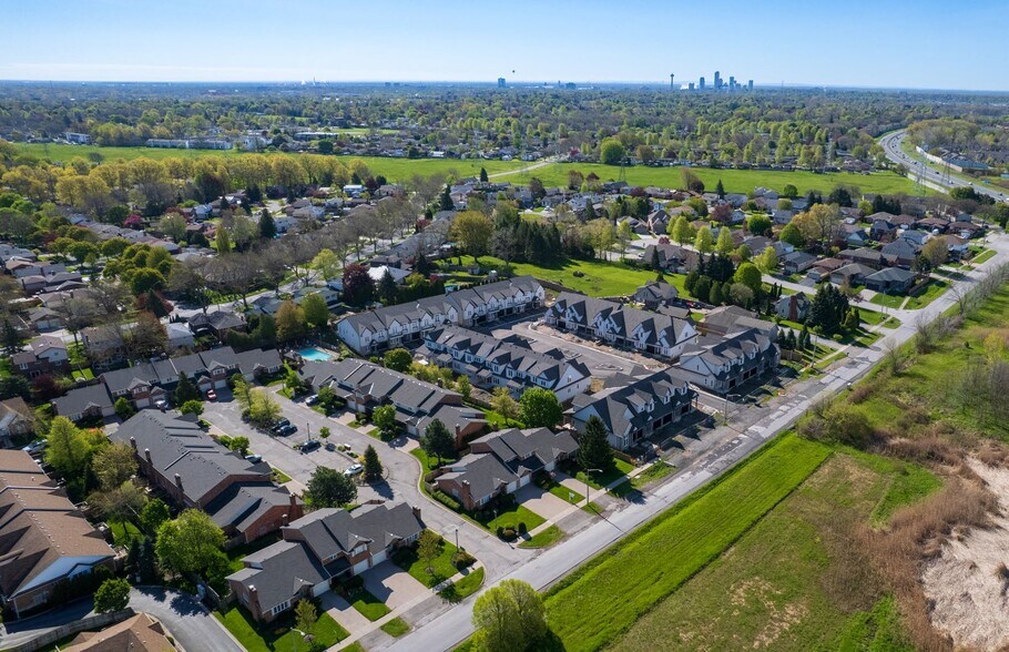 More Photos Of 2700 Mewburn Rd, Niagara Falls Apartments For Sale