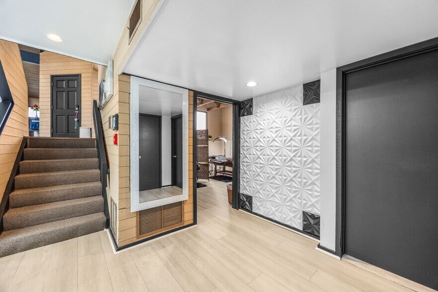 More Photos Of 630-640 S Glassell St, Orange Office For Sale