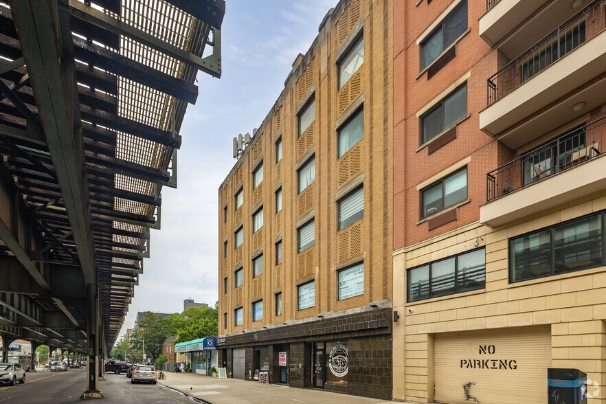 More Photos Of 31-21 31st St, Long Island City Office For Lease
