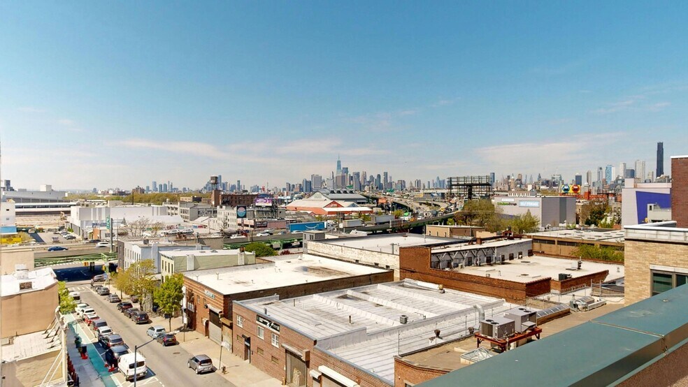 More Photos Of 164 20th St, Brooklyn Office For Lease