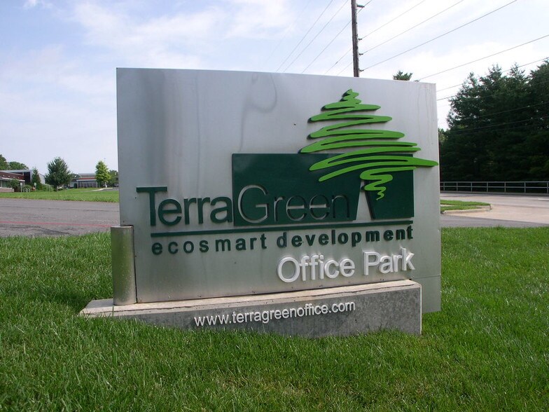 More Photos Of 2305 S Blackman Rd, Springfield Land For Sale