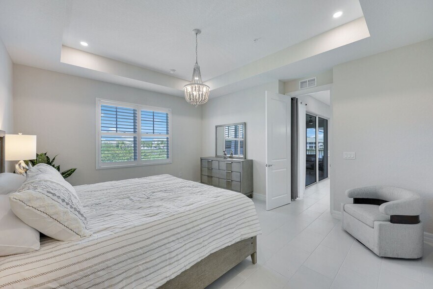 More Photos Of 273 Indies Dr E, Naples Apartments For Sale