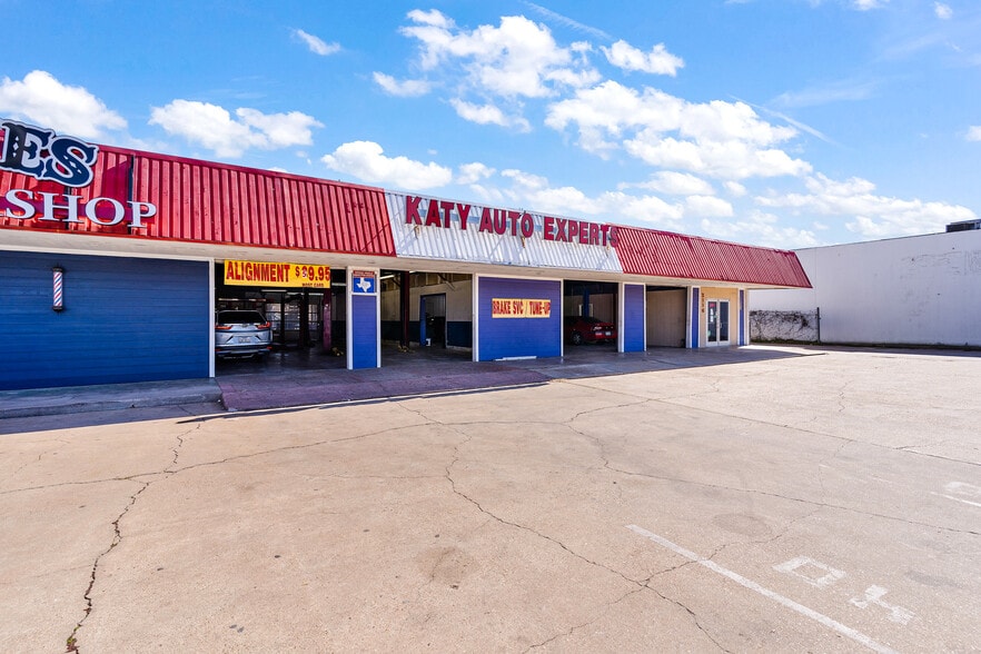 More Photos Of 2116 Fry Rd, Houston Auto Repair For Sale