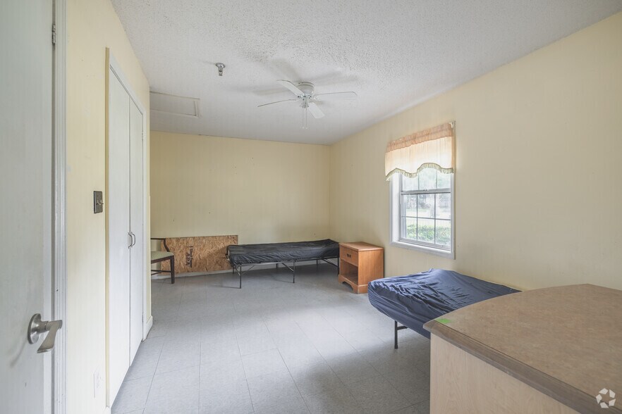 More Photos Of 2902 South Island Rd, Georgetown Healthcare For Lease