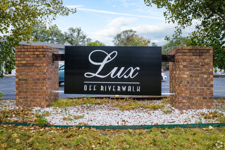 More Photos Of 425 W Taft St, Wichita Apartments For Sale
