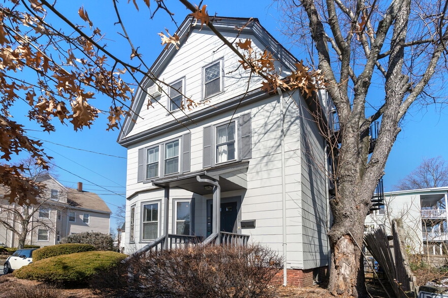 More Photos Of 113 Belmont St, Belmont Office For Sale