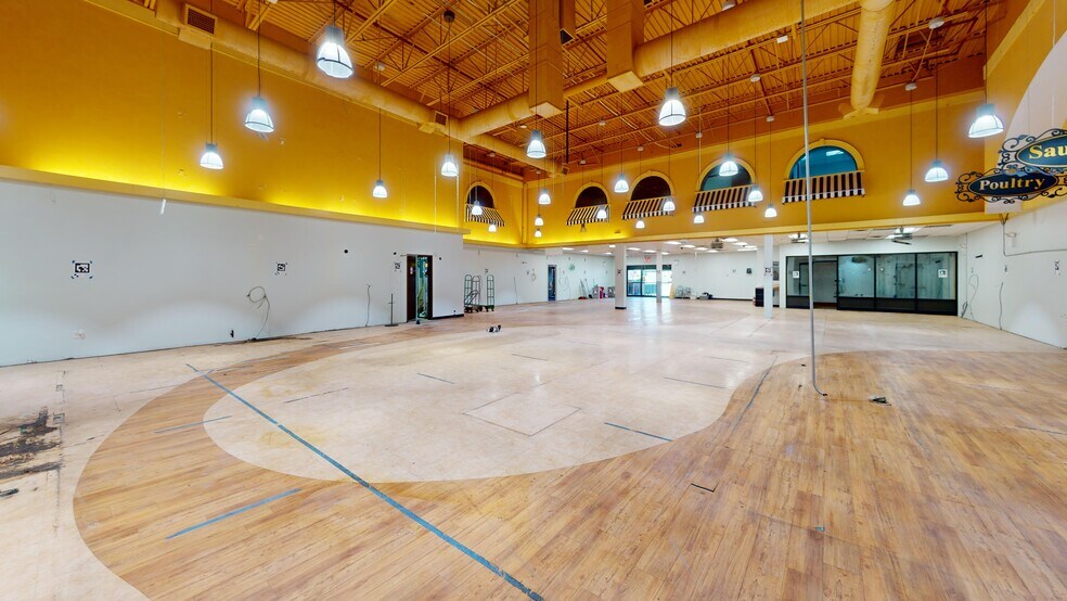 More Photos Of 2200 Arthur Kill Rd, Staten Island Distribution For Lease