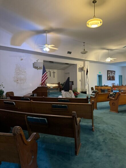 More Photos Of 595 S Logan St, Denver Specialty For Sale