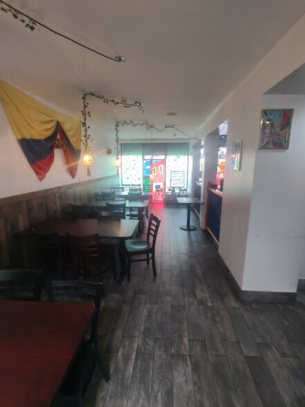 More Photos Of 62-42 Forest Ave, Ridgewood Storefront Retail Residential For Lease