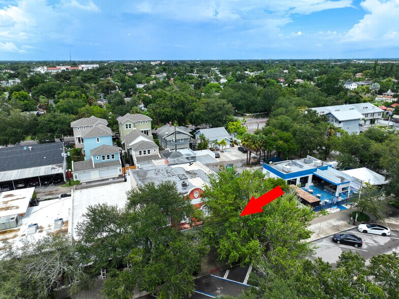 More Photos Of 2529 Central Ave, Saint Petersburg Coworking Space