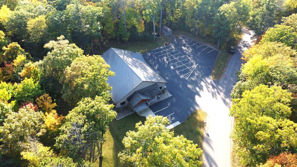 More Photos Of 9559 Bolger Lake Rd, Minocqua Office For Sale
