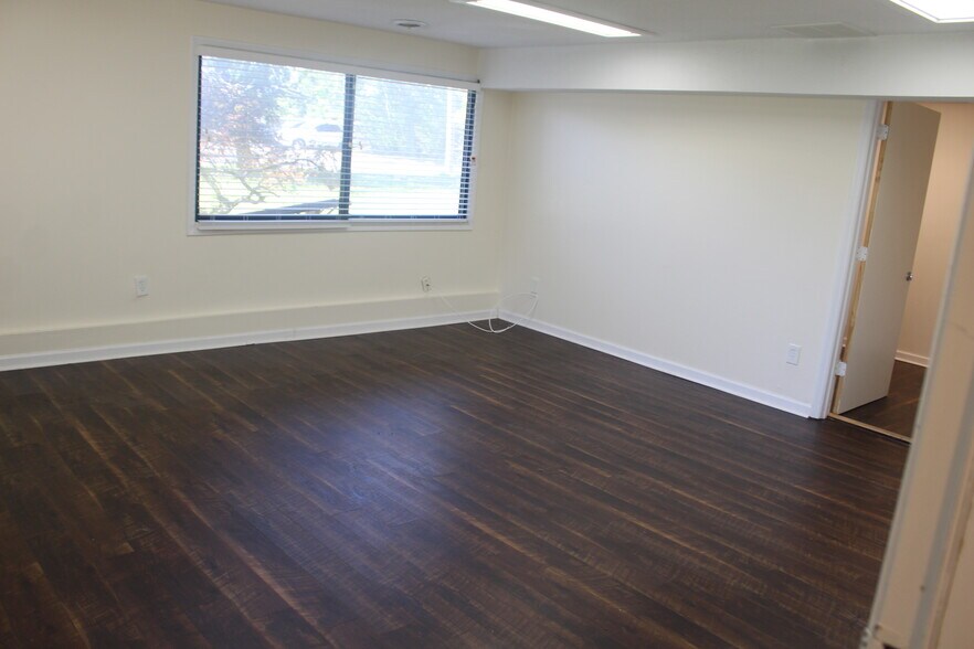 More Photos Of 3321 Doris Ave, Ocean Unknown For Lease