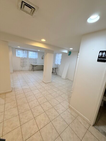 More Photos Of 1013-1015 Park Ave, Plainfield Apartments For Lease