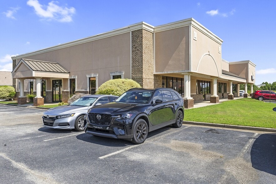 More Photos Of 225 Smithville Church Rd, Warner Robins Storefront For Sale