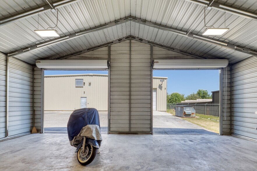 More Photos Of 5350 Webb Pky, Lilburn Flex For Sale