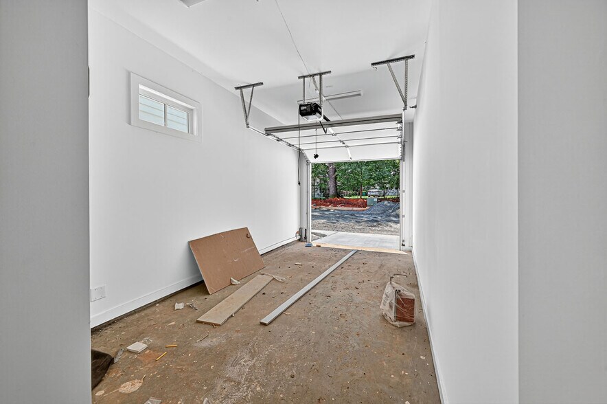 More Photos Of 64 Linton St, Woodstock Apartments For Sale