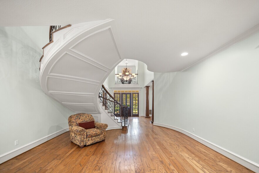 More Photos Of 25522 McDonald Rd, Spring Lodge Meeting Hall For Sale