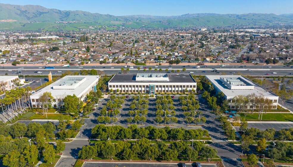 More Photos Of 680 N McCarthy Blvd, Milpitas Unknown For Lease