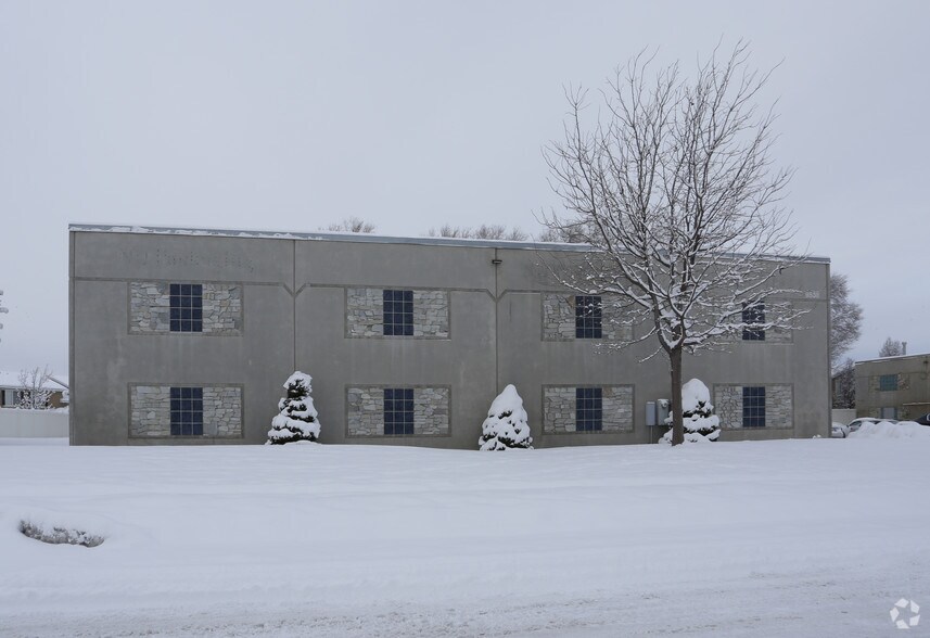 More Photos Of 9538 S 670 W, Sandy Warehouse For Lease