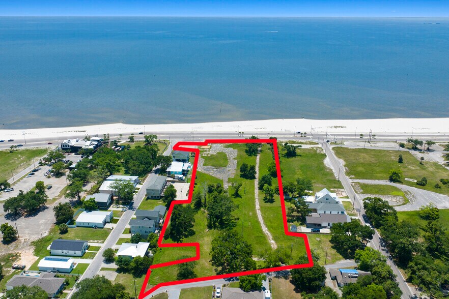 More Photos Of 830 E Beach Blvd, Gulfport Land For Sale