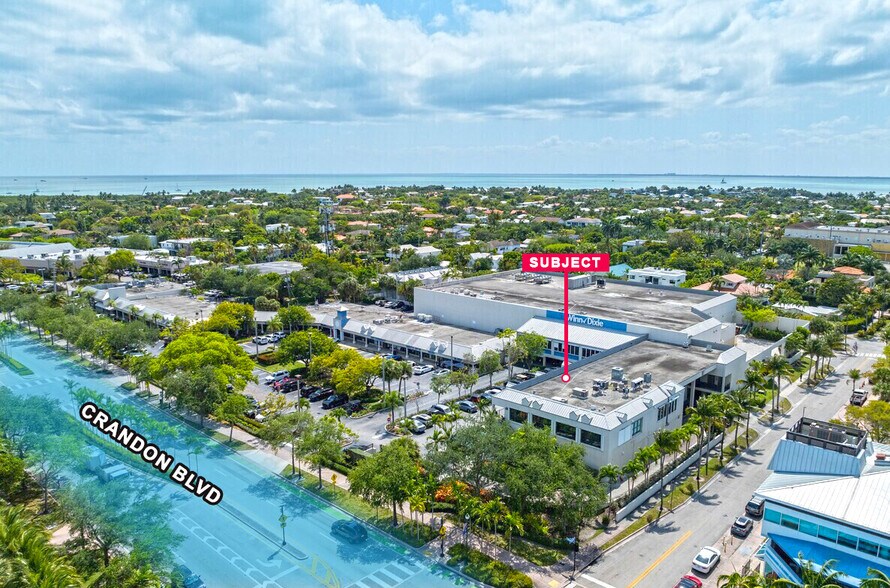 More Photos Of 600-658 Crandon Blvd, Key Biscayne General Retail For Lease
