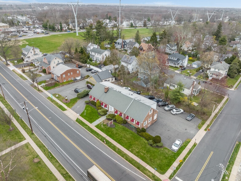 More Photos Of 560 Main St, Chatham Medical For Sale