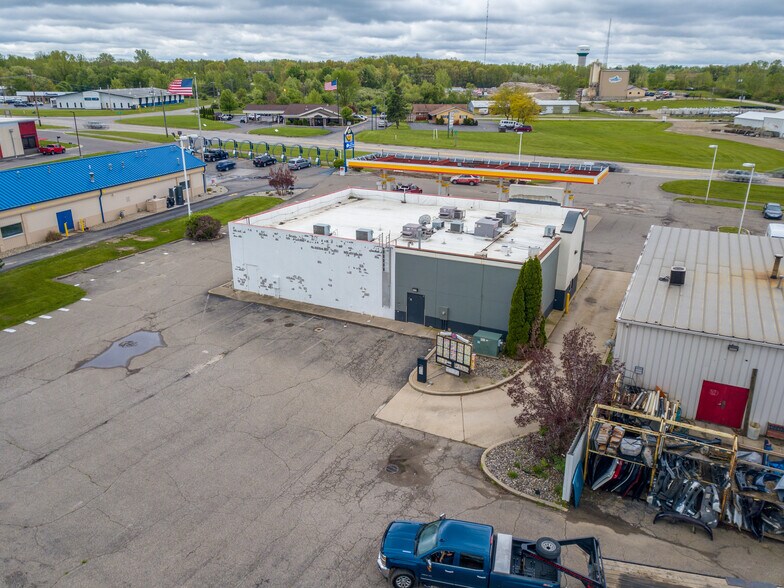 More Photos Of 3331 Carleton Rd, Hillsdale Auto Repair For Sale