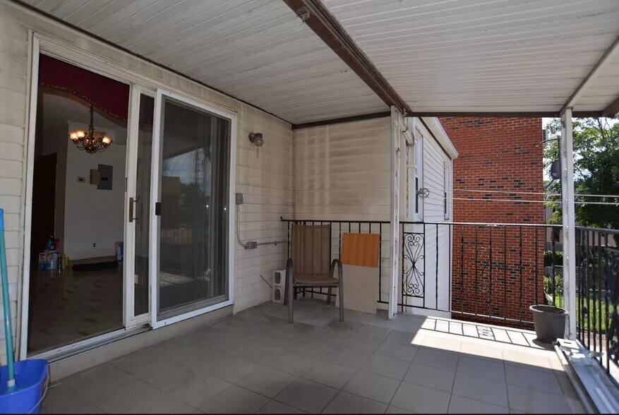 More Photos Of 62-42 Forest Ave, Ridgewood Storefront Retail Residential For Lease