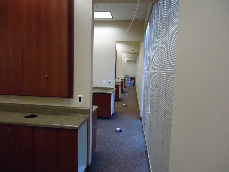 More Photos Of 2875 St Rose Pky, Henderson Medical For Lease