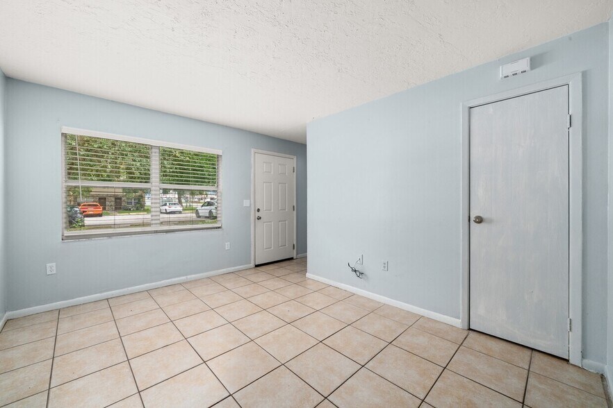 More Photos Of , Avon Park Multifamily For Sale