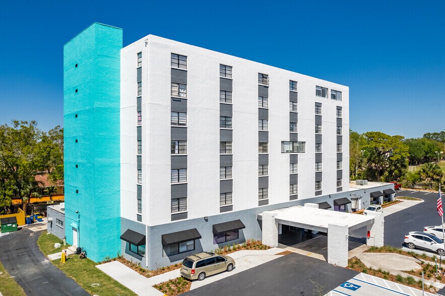 More Photos Of 1520 Jeffords St, Clearwater Apartments For Sale