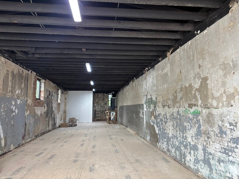 More Photos Of 640-642 N Cherry St, Winston-Salem Storefront Retail Office For Lease
