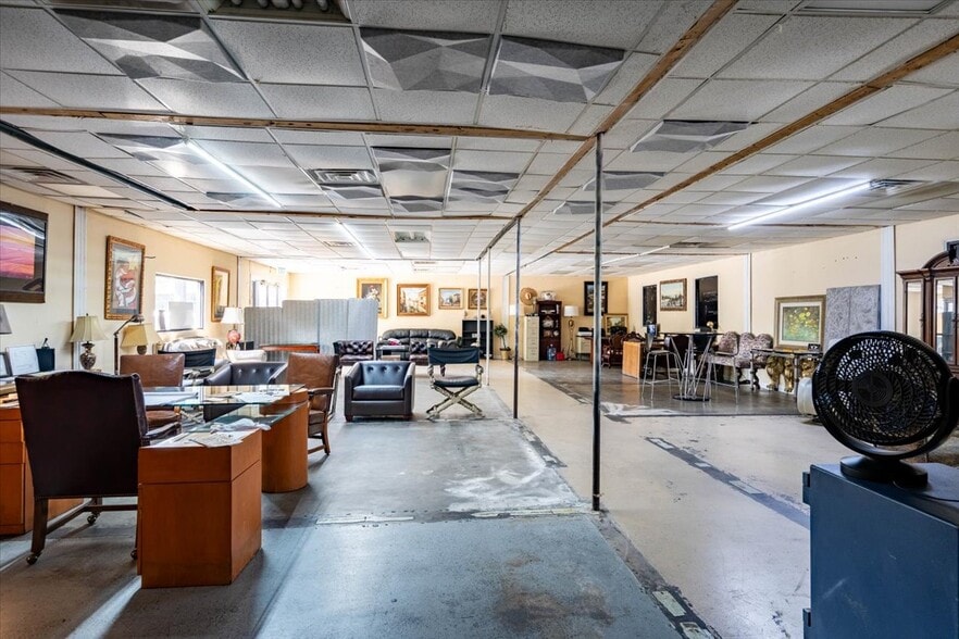 More Photos Of 12969 W Hardy Rd, Houston Warehouse For Sale