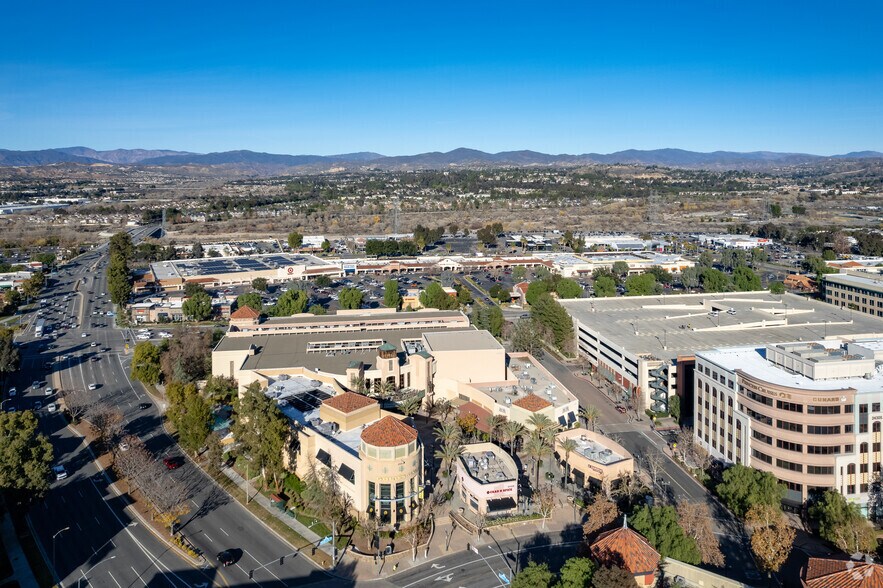 More Photos Of 26450 McBean Pky, Valencia Unknown For Lease