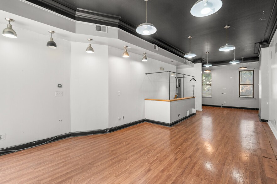 More Photos Of 736 Washington St, Hoboken Storefront Retail Residential For Lease