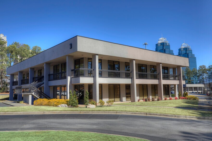 More Photos Of 5825 Glenridge Dr NE, Sandy Springs Unknown For Lease