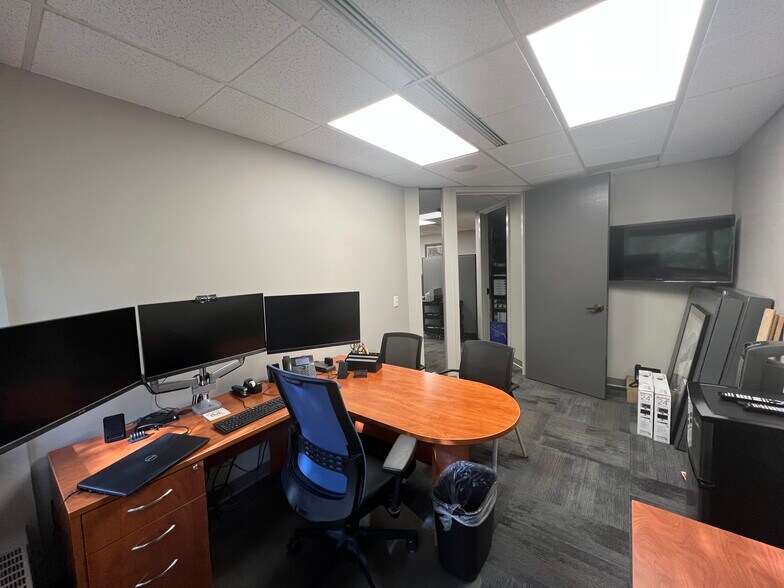 More Photos Of 8301 E Prentice Ave, Greenwood Village Office For Sale