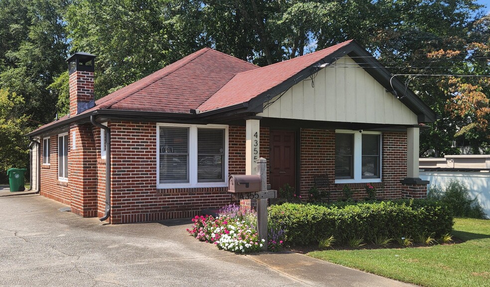 Primary Photo Of 4355 Covington Hwy, Decatur Office For Lease