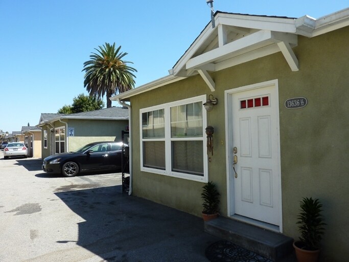 More Photos Of 13632 Cerise Ave, Hawthorne Apartments For Sale