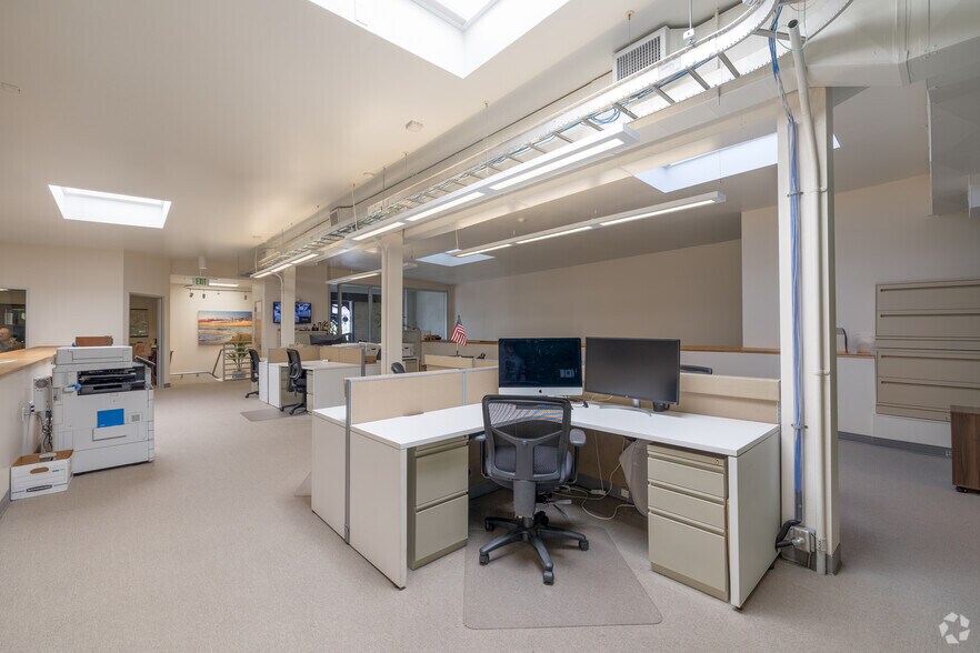 More Photos Of 434 E Broadway, Long Beach Loft Creative Space For Sale