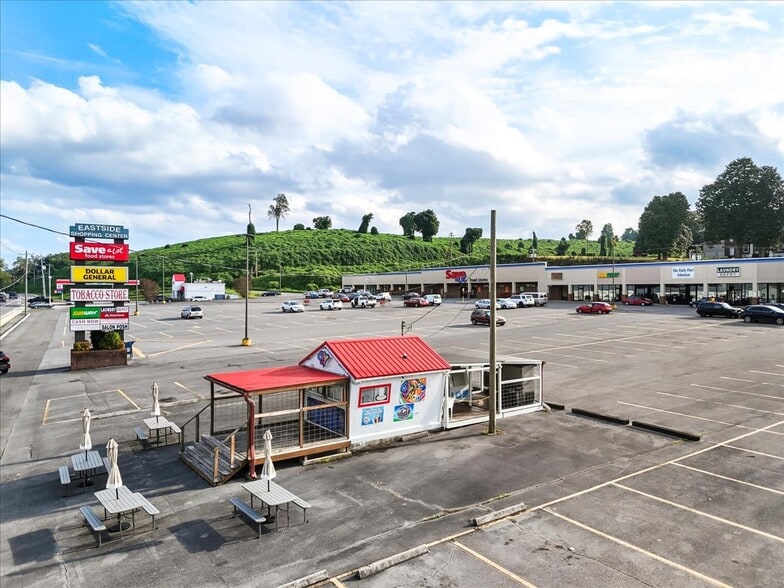 More Photos Of 500 S White St, Athens General Retail For Sale