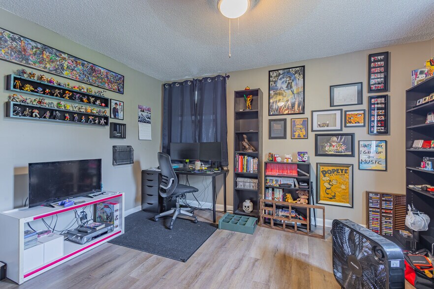 More Photos Of 4299 Sweden Dr, Hermitage Multifamily For Sale