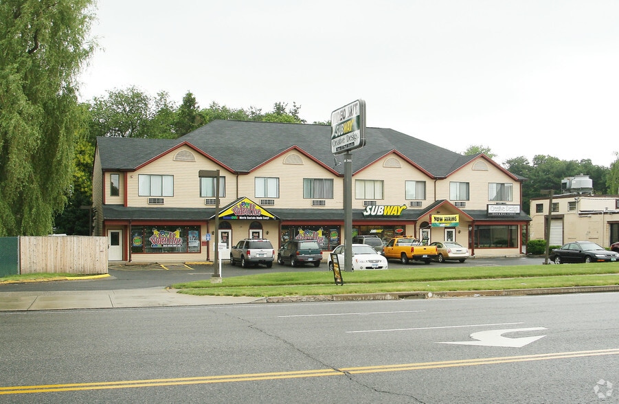 More Photos Of 365 Boston Post Rd, Milford Apartments For Sale