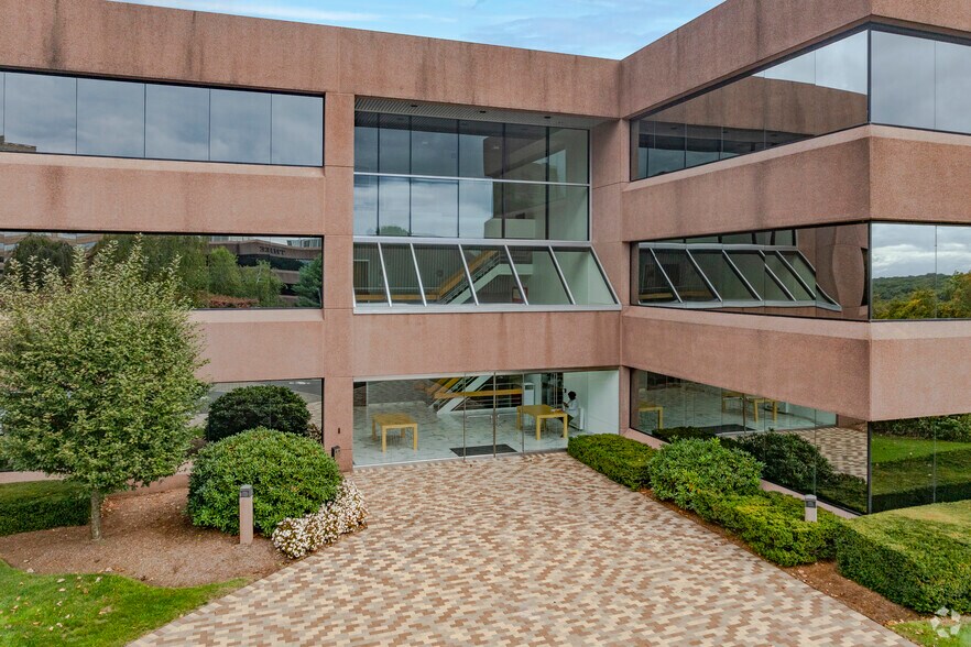 More Photos Of 2 Enterprise Dr, Shelton Office For Lease