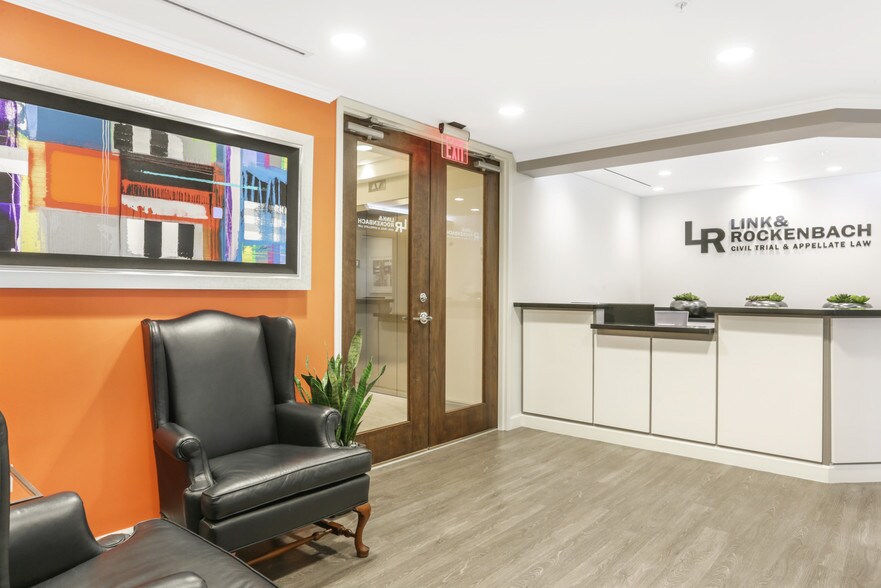 More Photos Of 1555 Palm Beach Lakes Blvd, West Palm Beach Office For Lease