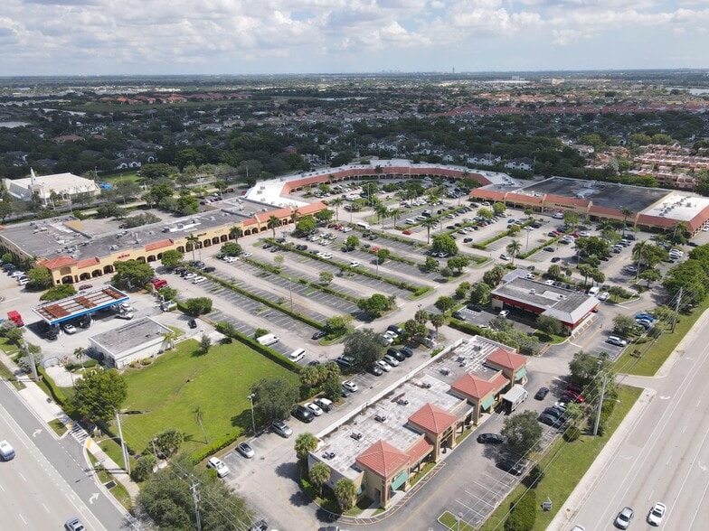 Primary Photo Of 12315-12389 Pembroke Rd, Pembroke Pines Unknown For Lease