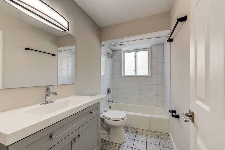 More Photos Of 7361 Dale Ave, Saint Louis Apartments For Sale