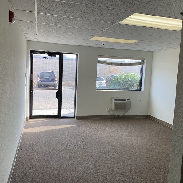 More Photos Of 6260 W 52nd Ave, Arvada Warehouse For Lease